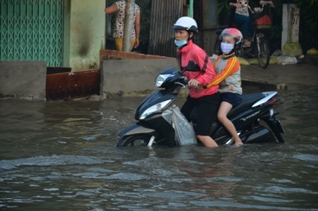 Việc đi lại trở nên vô cùng vất vả