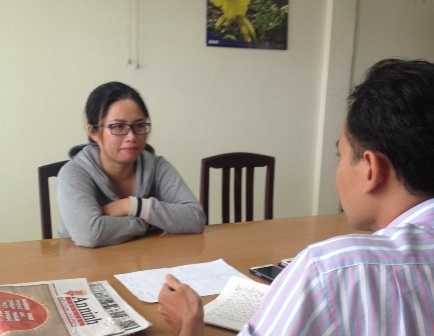 Lê Thị Bích Trâm tại cơ quan công an