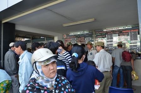 Lực lượng bảo vệ bến xe được tăng cường để giữ trật tự