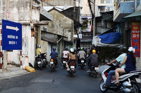 Các tuyến đường quanh cầu Kiệu kẹt xe ngày đầu tuần - 8 Hướng sang quận 1 tương đối thông thoáng