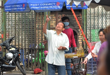 Lễ phóng sinh đã bị làm méo mó