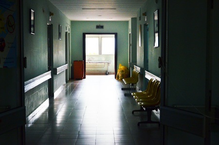 Hành lang tầng 3, Khoa hậu sản nơi sản phụ Th. nằm rồi bị bắt cóc cháu bé