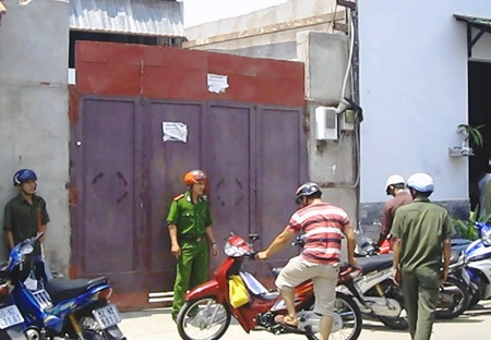 Nhà xưởng nơi xảy ra vụ nổ được phong tỏa