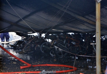 Chỉ vì đốt rác bất cẩn của người dân đã gây nên vụ cháy thiệt hại hàng tỉ đồng