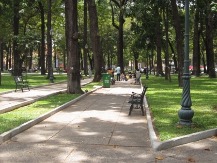 Nơi sản phụ đẻ rơi con