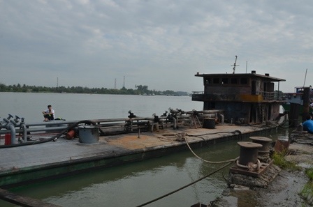 Chiếc tàu Sông Tiền 26 sau vụ cháy