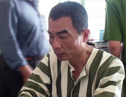 Mất hàng tỉ đồng vì cuộc điện thoại giả công an lừa đảo - 1 Chien Chiu Fu tại cơ quan công an