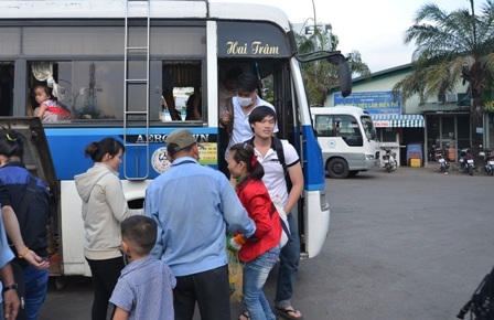 Tất cả mọi người trở lại Sài Gòn để bắt đầu học tập, làm việc sau kỳ nghỉ lễ dài ngày