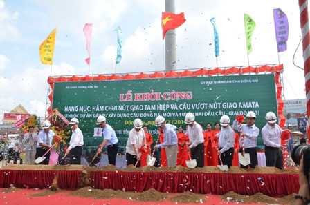 Khởi công xây dựng hầm chui Tam Hiệp và cầu vượt Amata