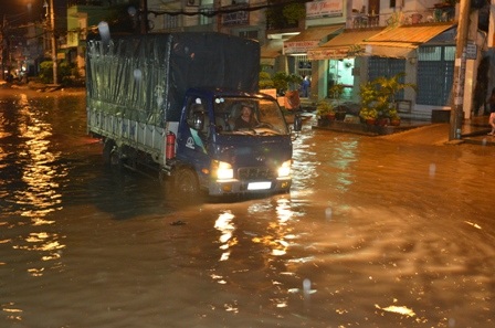 Xe ô tô chết máy hàng loạt