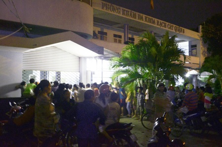 Nạn nhân được chuyển đến Phòng khám Đa khoa Rạch Cát cấp cứu nhưng đã tử vong