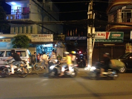 Khu nhà trọ nơi phát hiện thiết bị