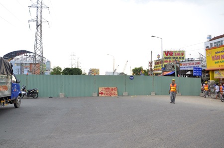 Hai cầu Ông Buông 1 và 2 được đóng cửa để xây mới vào chiều 13/9