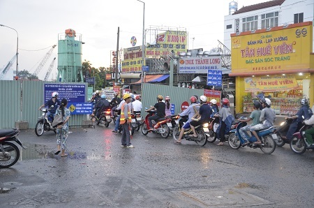 Sự linh hoạt của đơn vị thi công đã giúp khu vực tránh cảnh kẹt xe