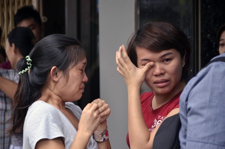 Những giọt nước mắt của người thân