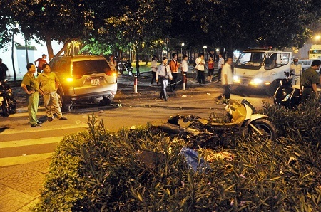 Hiện trường vụ tai nạn khiến chị Trân tử vong