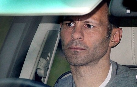 Anh em Giggs khẩu chiến dữ dội vì scandal tình ái - 1 Anh em Giggs khẩu chiến dữ dội vì scandal tình ái - 1