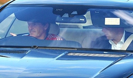 Liverpool hoàn tất vụ Charlie Adam, "trói" Johnson - 1 Liverpool hoàn tất vụ Charlie Adam, "trói" Johnson - 1