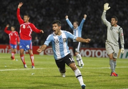 Man City sẽ chi 45 triệu euro chiêu mộ Aguero - 1 Man City sẽ chi 45 triệu euro chiêu mộ Aguero - 1