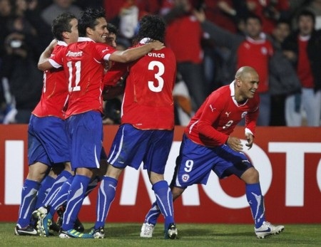 Hạ Peru, Chile tránh được Argentina ở Tứ kết - 1 Hạ Peru, Chile tránh được Argentina ở Tứ kết - 1