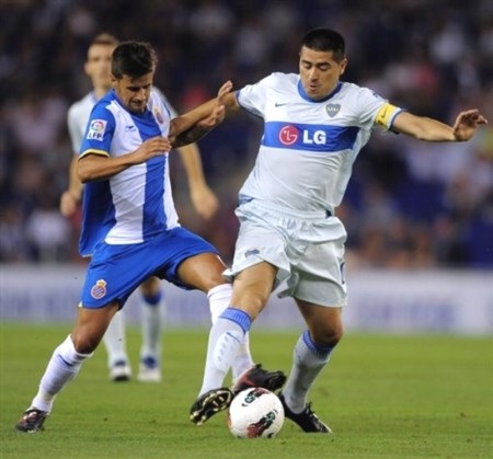 Tevez bị gạt khỏi ĐT Argentina, Riquelme tái xuất - 1