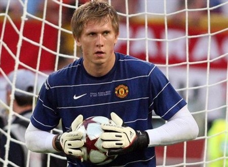 Thủ môn Kuszczak “tố” bị MU đối xử như nô lệ - 1
