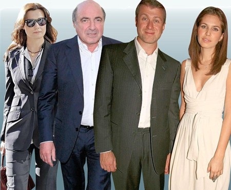 Ông chủ Chelsea đối diện vụ kiện gần 5,6 tỉ USD - 1