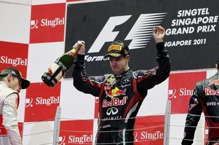 Vettel về nhất nhưng chưa thể lên ngôi VĐ - 1