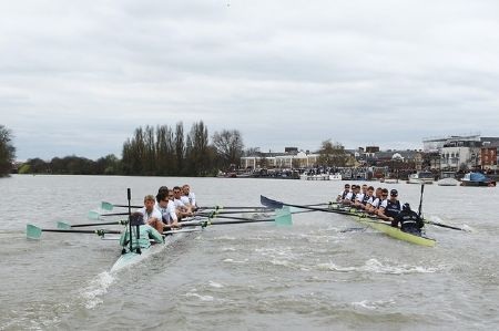Cambridge đánh bại Oxford trong cuộc đua thuyền truyền thống - 3 Cambridge đánh bại Oxford trong cuộc đua thuyền truyền thống