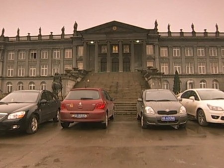 Xâm nhập cuộc sống xa hoa của các triệu phú trẻ Trung Quốc