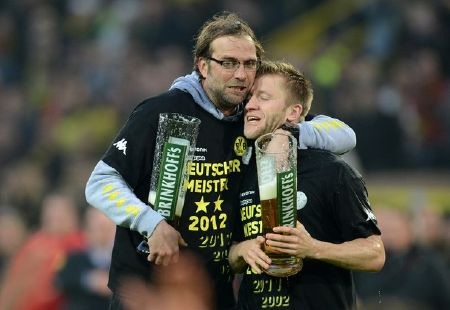 Dortmund chính thức lên ngôi vô địch Bundesliga - 3 Dortmund chính thức lên ngôi vô địch Bundesliga