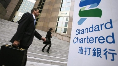 Standard Chartered mất 17 tỷ USD sau 1 ngày bị nghi “rửa tiền” - 1 Standard Chartered có nguy cơ bị phạt nặng (ảnh: BBC)