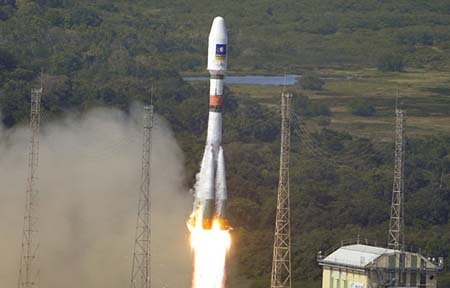 Châu Âu phóng thành công vệ tinh Galileo vào quỹ đạo - 1 Tên lửa Soyuz mang vệ tinh Galileo vào quỹ đạo