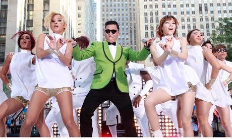 Thương hiệu Hàn Quốc cất cánh nhờ... Gangnam Style? - 1 Ca sỹ Psy trong clip ca khúc Gangnam Style