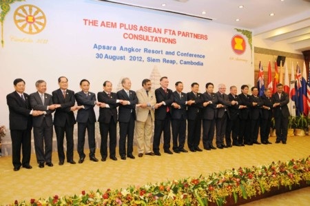 ASEAN+6 hình thành khu vực tự do mậu dịch lớn nhất thế giới - 1 Lãnh đạo ASEAN + 6 sắp công bố một kế hoạch quan trọng