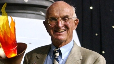 Tiến sỹ Joseph E. Murray – cha đẻ của kỹ thuật ghép thận