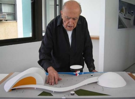 Kiến trúc sư huyền thoại qua đời ở tuổi 104 - 1 Oscar Niemeyer đã qua đời ở tuổi 104