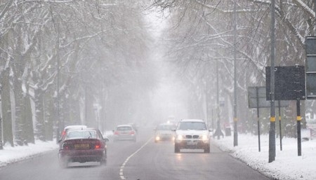 Tuyết "chôn vùi" London và Paris - 3 Thanh Tùng