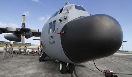 Mỹ, Nhật, Australia tập trận rầm rộ trên Thái Bình Dương - 3 Máy bay vận tải C130