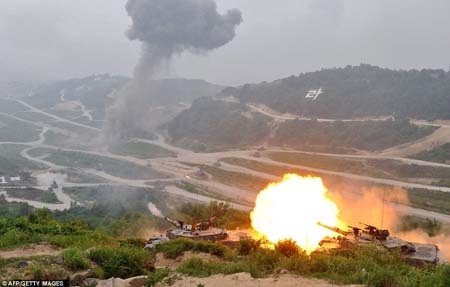Hàn Quốc diễn tập quân sự quy mô lớn đối phó Triều Tiên - 1 Một cuộc diễn tập của Hàn Quốc. (Ảnh minh họa)