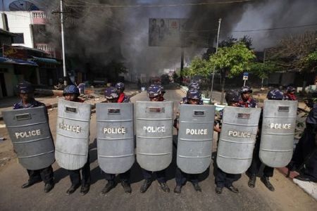 Cảnh sát được huy động ở khắp nơi