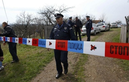 Cảnh sát phong tỏa hiện trường vụ xả súng