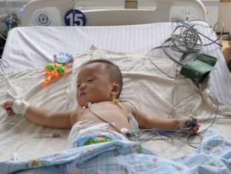 Trung Quốc: 2 bé gái tử vong vì ăn sữa chua nhiễm thuốc chuột - 1 (Ảnh minh họa)