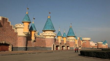 Bảng hiệu lem luốc