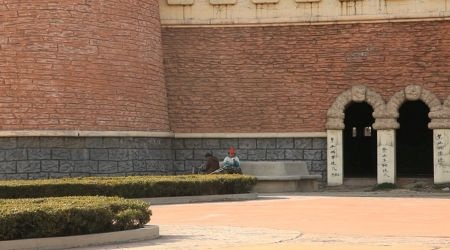 Một vài người tận dụng làm chỗ ăn trưa