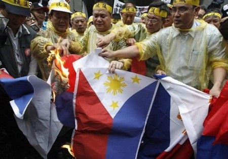 Du khách Đài Loan tẩy chay Philippines vì tranh chấp biển đảo - 1 Người Đài Loan đang tìm cách trừng phạt Philippines