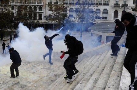 Những kẻ nổi loạn chủ yếu là người nhập cư