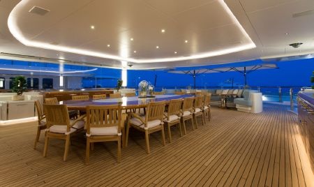 Khám phá "Cõi niết bàn" trên biển giá gần 6700 tỷ đồng - 7 Thanh Tùng