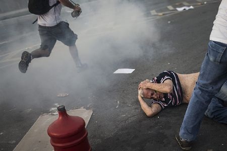 Biểu tình bạo lực tại Brazil bùng nổ với khoảng 1 triệu người tham gia