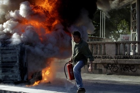 Thổ Nhĩ Kỳ: Biểu tình chống chính phủ ngày càng dữ dội - 5 Khẩu hiệu đòi ông Erdogan từ chức xuất hiện khắp nơi